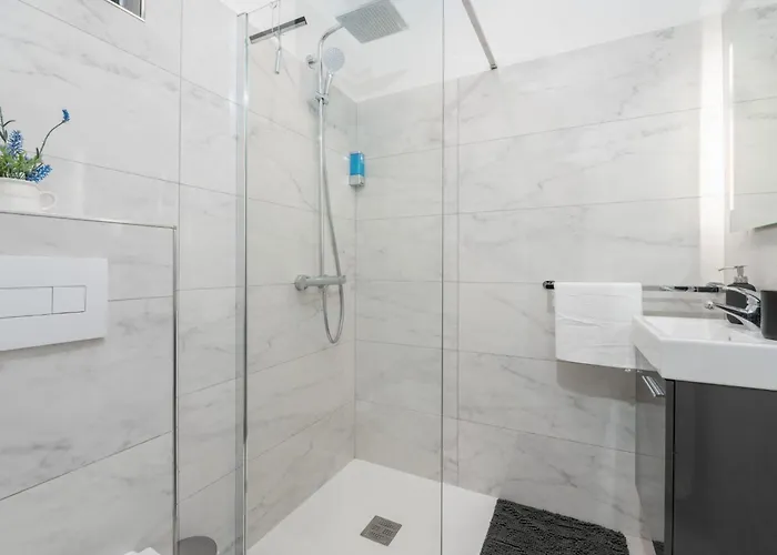 Luxury Seaview By Interhome Apartment *